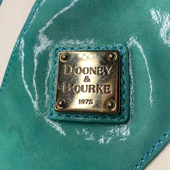 Dooney & Bourke Bag/Tote - Picture 3 of 13